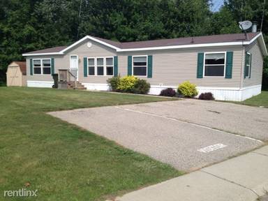 Main picture of Maple Grove Estates