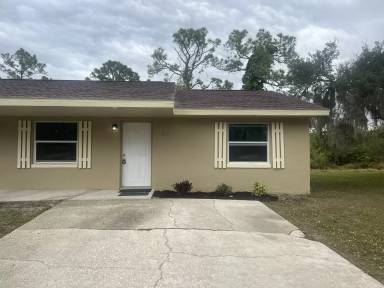 Main picture of 2308 Andalusia St