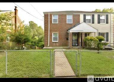 Main picture of 135 Wilmington Pl SE