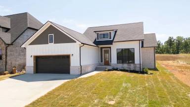 Main picture of 517 Foxglove Ln