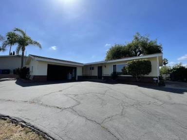 Main picture of 439 Avalon Dr