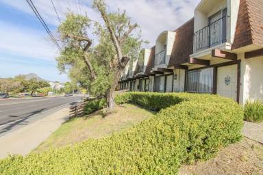 Main picture of 1850 Johnson Ave