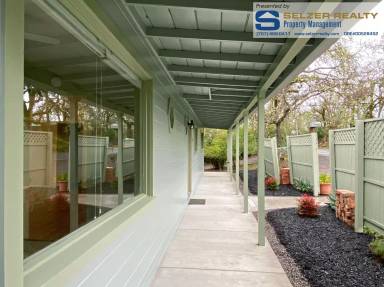 Main picture of 701 Vichy Hills Dr