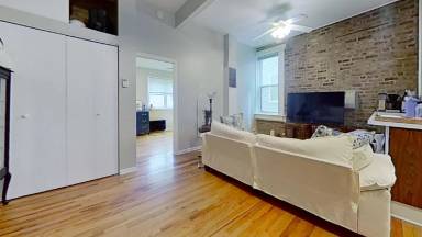 Main picture of 737 W Briar Pl