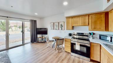 Main picture of 433 Kane Creek Blvd