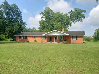 Main picture of 1515 Bear Branch Rd