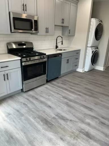 Main picture of 331 E Eagle St