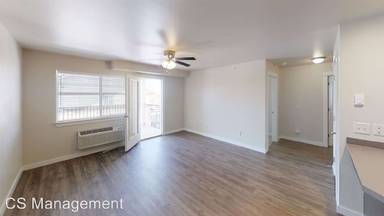 Main picture of 3011 N 27th Ave