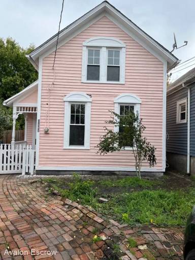 Main picture of 2187 Columbus Rd