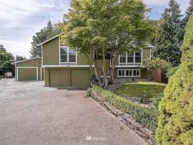 Main picture of 4120 185th St SW