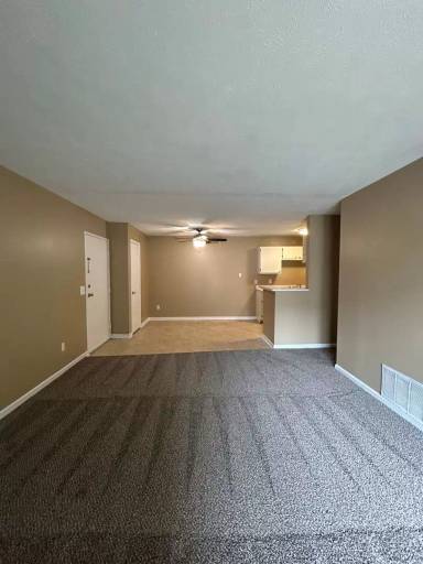 Main picture of 730 N 18th Ave