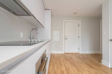 Main picture of 334 Harvard St Apartments