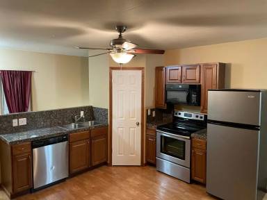 Main picture of 606 N 11th St