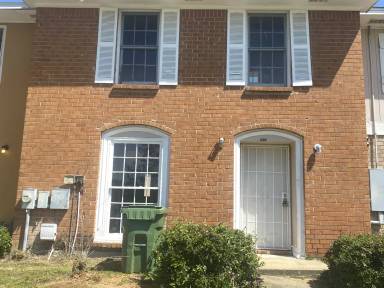 Main picture of 5931 Singleton St