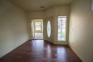 Main picture of 1303 W Whisper St