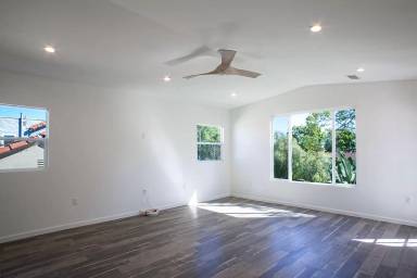 Main picture of 1273 S Sycamore Ave