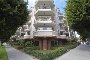 Main picture of 801 Pine Ave Apartments