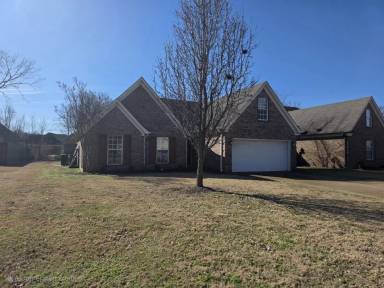 Main picture of 80 Clay Hill Dr