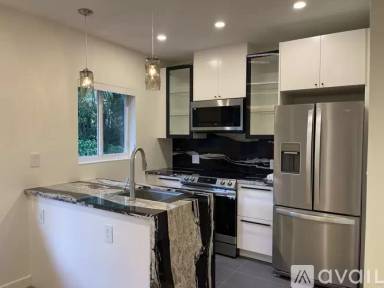 Main picture of Edgewater Of Coral Gables