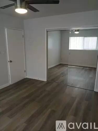 Main picture of 544 N Hayworth Ave