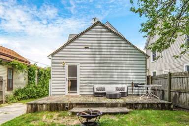 Main picture of 1104 Hermitage St SE