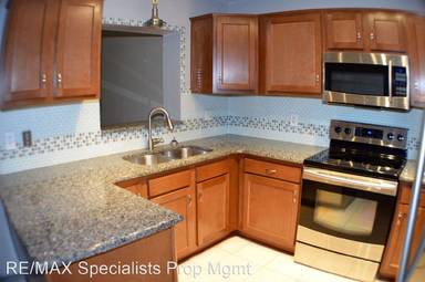Main picture of 447 Lobelia Rd