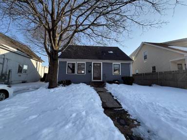 Main picture of 97 Wendell St