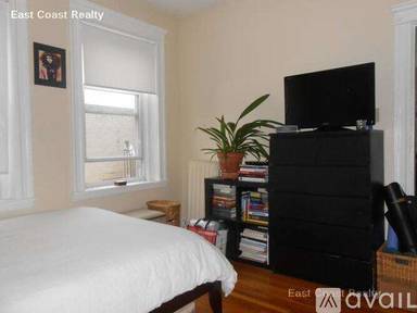 Main picture of 225 Kelton St