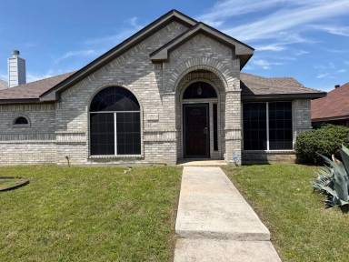 Main picture of 1005 Chelsea Dr