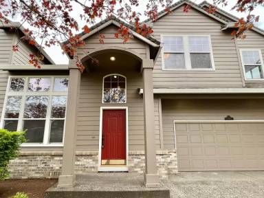 Main picture of 10525 SW Sunnyside Dr
