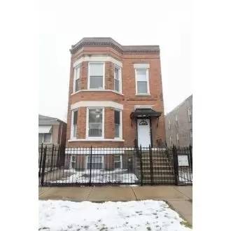Main picture of 4411 S Wells St