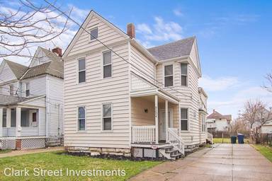 Main picture of 3224 Mapledale Ave