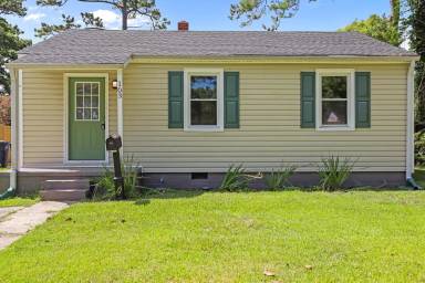 Main picture of 103 Robin Rd