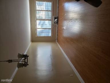 Main picture of 512 Evergreen St