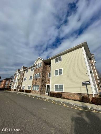 Main picture of 345 Edgerton Blvd