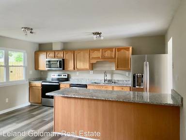 Main picture of 5203 Condor St