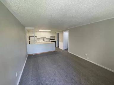 Main picture of 3460 Main St
