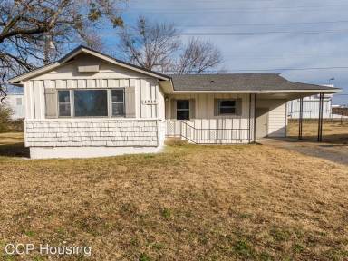 Main picture of 4919 S 34th St