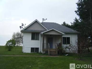 Main picture of 464 Hanna Rd