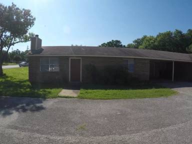 Main picture of 411 Thelma Dr