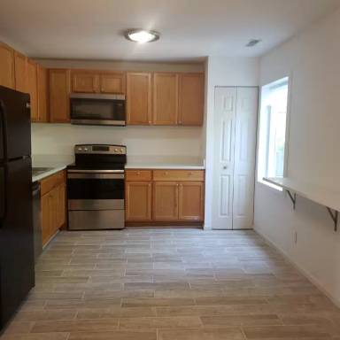 Main picture of 3062 Comte Ct