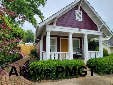 Main picture of 204 Lincoln St