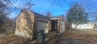 Main picture of 3203 W Shirley Cir