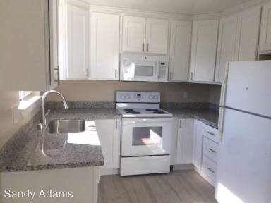 Main picture of 1700 Marshall Ct