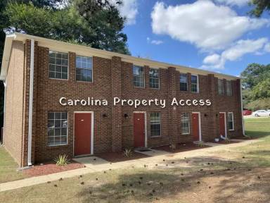 Main picture of 2700 Stewart Dr