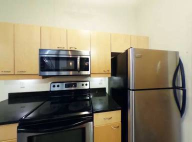 Main picture of T & E Apartments