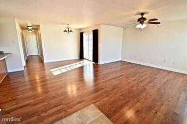 Main picture of 700 Williamson Ave