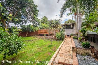 Main picture of 95-185 Wailawa St