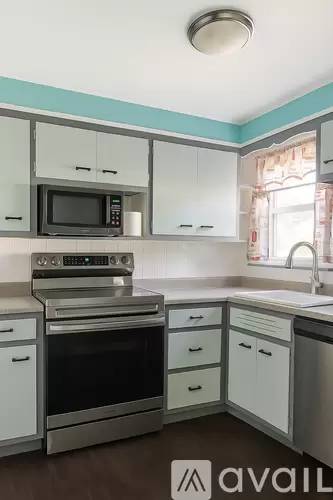 Main picture of 60 Marcy St