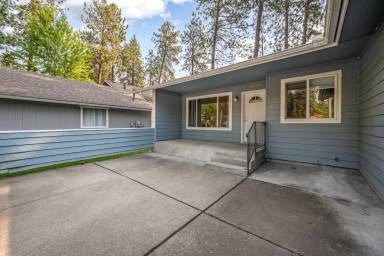 Main picture of 4340 W Fairway Dr